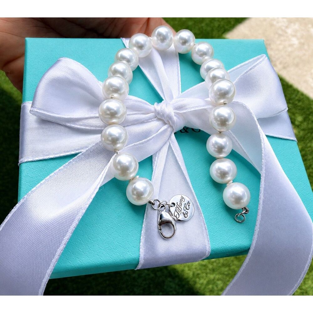 INCREDIBLY RARE Tiffany & Co. Ziegfeld 9-10mm Pearl Bracelet Silver, 7.75"